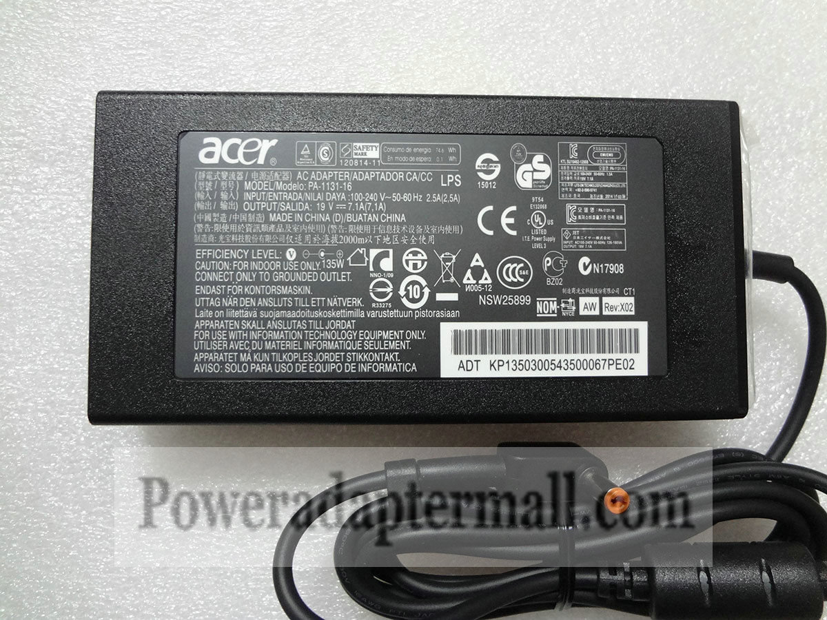 Slim Genuine 19V 7.1A Acer ADP-135EB B ADP135EB AC Adapter